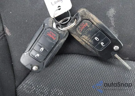 2015 Jeep Renegade Latitude z USA, uszkodzony, nr VIN ZACCJBBT5FPC09363